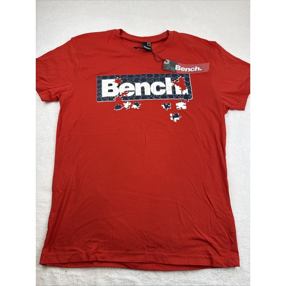 NWT Bench Urbanwear Graphic T-Shirt Men's XL Red White Blue Logo NWT